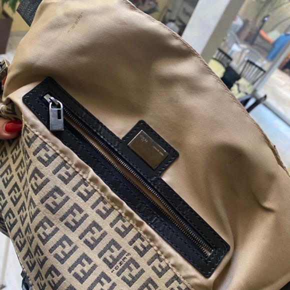 Authentic Fendi Zucca monogram baguette - Picture 13 of 13